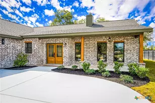 249 Sandpiper Ln, New Braunfels, TX 78123 - Photo 1