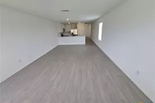 120 Burt Rainey Ln, Jarrell, TX 76537 - Photo 3