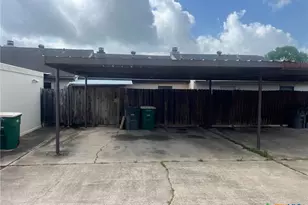 213 Chantilly St, Victoria, TX 77904 - Photo 13