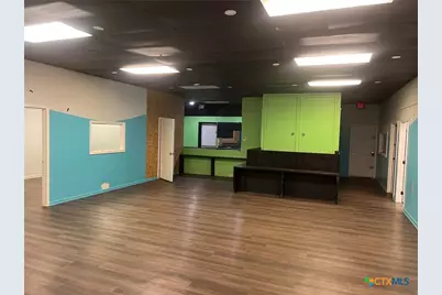 108 Cozzi Circle #L & M, Victoria, TX 77901 - Photo 3