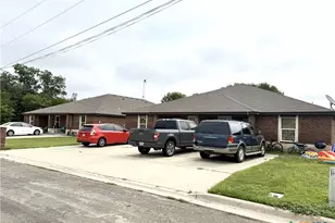 801 and 803 S Live Oak St, Lampasas, TX 76550 - Photo 7