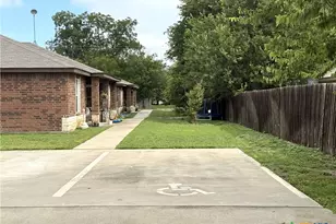 801 and 803 S Live Oak St, Lampasas, TX 76550 - Photo 5