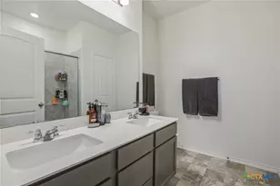 657 Bailey Park Dr, Jarrell, TX 76537 - Photo 19