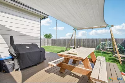 657 Bailey Park Drive, Jarrell, TX 76537 - Photo 29