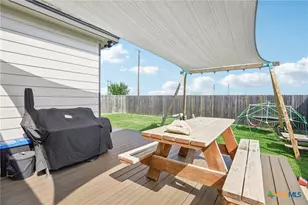 657 Bailey Park Dr, Jarrell, TX 76537 - Photo 29