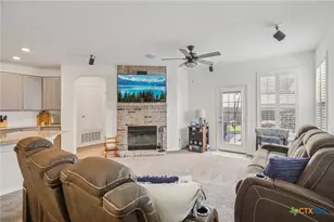 657 Bailey Park Dr, Jarrell, TX 76537 - Photo 5