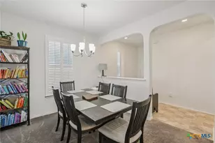 657 Bailey Park Dr, Jarrell, TX 76537 - Photo 9