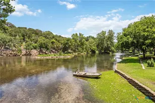 425 W Edgewater Terrace, New Braunfels, TX 78130 - Photo 39