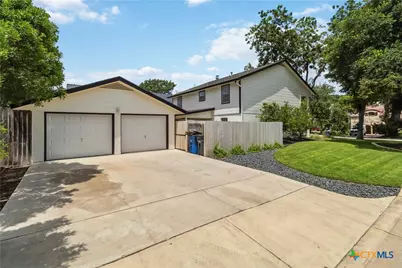 425 W Edgewater Terrace, New Braunfels, TX 78130 - Photo 37