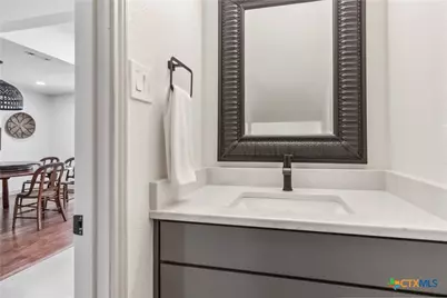 425 W Edgewater Terrace, New Braunfels, TX 78130 - Photo 17