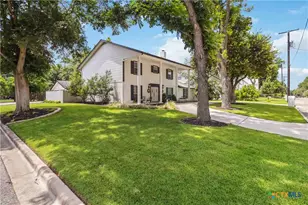 425 W Edgewater Terrace, New Braunfels, TX 78130 - Photo 43