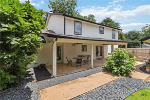 425 W Edgewater Terrace, New Braunfels, TX 78130 - Photo 35