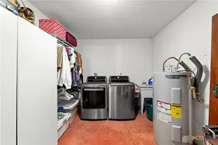 444 Wattsville Rd, Luling, TX 78648 - Photo 21