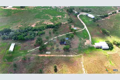 444 Wattsville Road, Luling, TX 78648 - Photo 41