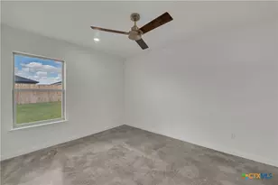 902 Cherry Laurel Dr, Killeen, TX 76543 - Photo 9