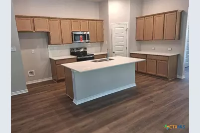 504 Story Avenue, Florence, TX 76527 - Photo 3