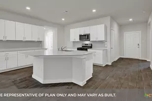 219 Las Lomas Dr, San Marcos, TX 78666 - Photo 9