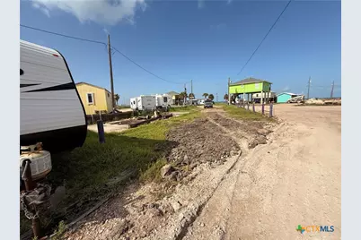 #7 Bell Street, Port Lavaca, TX 77979 - Photo 3