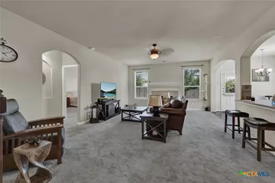 6333 Iris Run, New Braunfels, TX 78132 - Photo 9