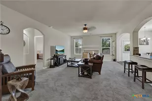 6333 Iris Run, New Braunfels, TX 78132 - Photo 9