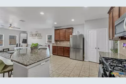 1944 Eastern Finch, New Braunfels, TX 78130 - Photo 5