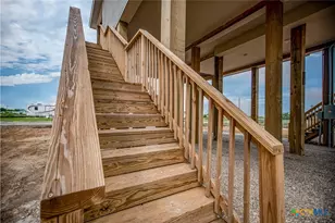 177 Powderhorn Ln, Port Lavaca, TX 77979 - Photo 5