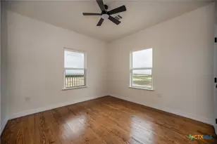 177 Powderhorn Ln, Port Lavaca, TX 77979 - Photo 27