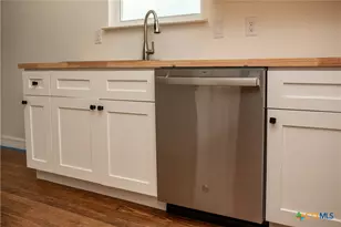 177 Powderhorn Ln, Port Lavaca, TX 77979 - Photo 17