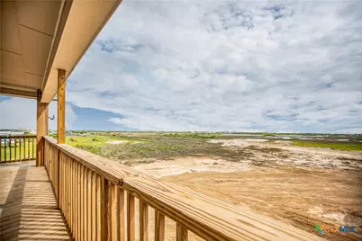 177 Powderhorn Lane, Port Lavaca, TX 77979 - Photo 7