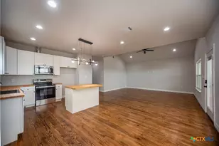 193 Powderhorn Ln, Port Lavaca, TX 77979 - Photo 11