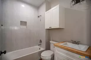 193 Powderhorn Ln, Port Lavaca, TX 77979 - Photo 35