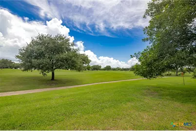 213 Tracy Lane, Victoria, TX 77904 - Photo 35