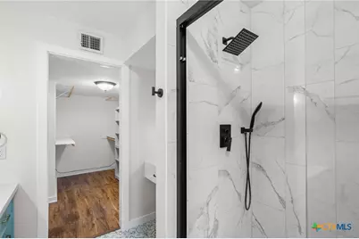 213 Tracy Lane, Victoria, TX 77904 - Photo 21