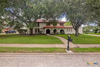 213 Tracy Lane, Victoria, TX 77904 - Photo 1