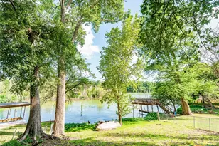 1229 Lone Star Dr, New Braunfels, TX 78130 - Photo 25