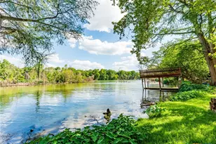 1229 Lone Star Dr, New Braunfels, TX 78130 - Photo 3