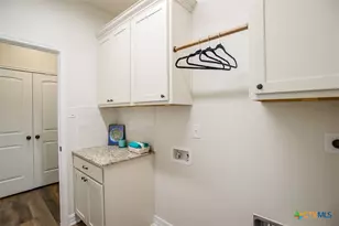 1010 Winchester Dr, Nolanville, TX 76559 - Photo 17