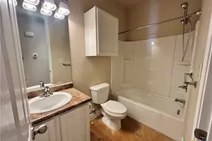 362 E Faust St, New Braunfels, TX 78130 - Photo 17