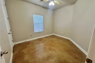 362 E Faust St, New Braunfels, TX 78130 - Photo 15