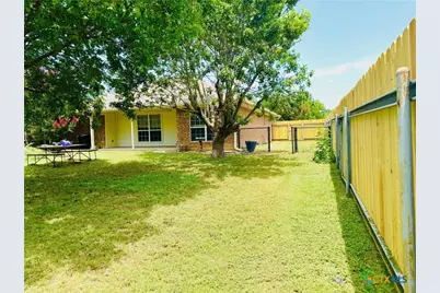 301 Winston Drive, Gatesville, TX 76528 - Photo 21