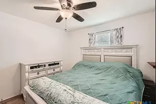 13517 Knights Br Dr, Elgin, TX 78621 - Photo 5