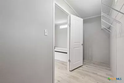 1287 County Road 402, Flatonia, TX 78941 - Photo 21