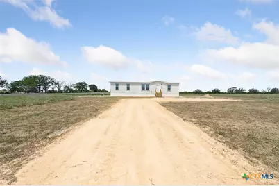 1287 County Road 402, Flatonia, TX 78941 - Photo 3