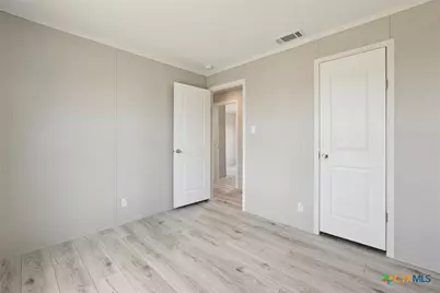 1287 County Road 402, Flatonia, TX 78941 - Photo 29