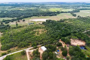 855 Roosevelt Rd, Luling, TX 78648 - Photo 47