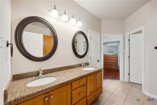 460 Shayla Ln, Canyon Lake, TX 78133 - Photo 19