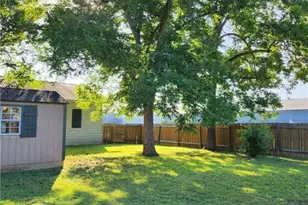 101 Alva St, Thrall, TX 76578 - Photo 21