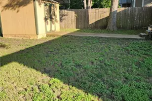 101 Alva St, Thrall, TX 76578 - Photo 17