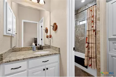 2298 Sungate Drive, New Braunfels, TX 78130 - Photo 23