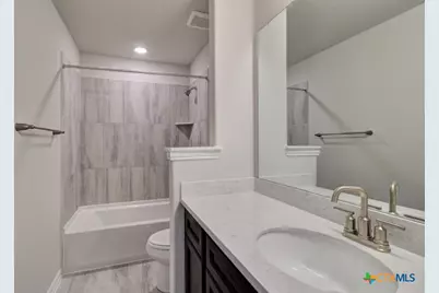 2674 Downsbury Road, New Braunfels, TX 78130 - Photo 11